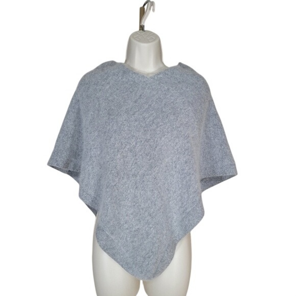 Lambs wool Angora blend Tommy Hilfiger Poncho W/OS Grey Knit Wrap LN/ NWOT